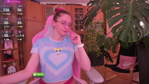 Nicole online show from 02-07-25, 12:50
