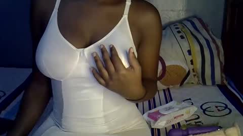 Snapshot of magizitah chatting on 01-07-26, 09:01 magizitah online show from 01-07-26, 09:01