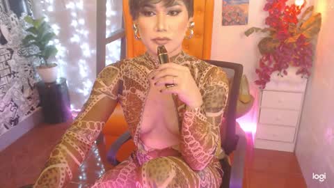 Snapshot of magnificentlydevilqueen chatting on 09-14-25, 09:19 MagnificentlyDEVILQueen online show from 09-14-25, 09:19