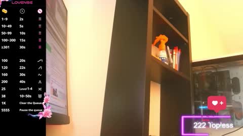 Snapshot of magnitaaa chatting on 12-14-25, 05:18 magnitaaa online show from 12-14-25, 05:18