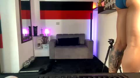 Snapshot of magnus_savage chatting on 02-23-25, 05:18 If you want me to use the Lovense please let me know -- online show from 02-23-25, 05:18