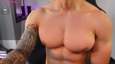 Snapshot of magnus_savage chatting on 09-19-25, 04:07 If you want me to use the Lovense please let me know -- online show from 09-19-25, 04:07