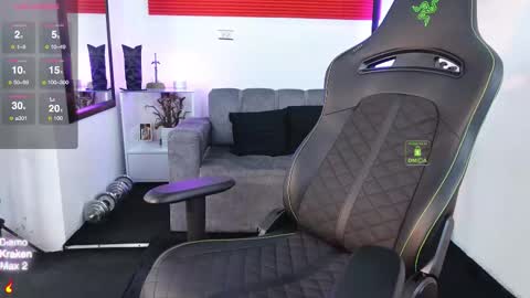 Snapshot of magnus_savage chatting on 11-23-25, 05:13 If you want me to use the Lovense please let me know -- online show from 11-23-25, 05:13