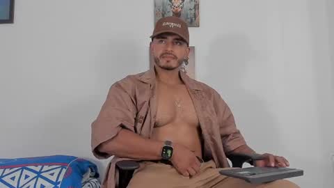 Magnusclark online show from 05-10-26, 07:19