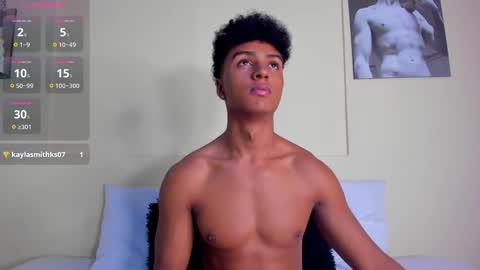 Snapshot of magnusking_ chatting on 02-17-26, 03:08 Magnus King online show from 02-17-26, 03:08