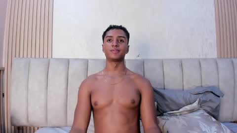 Magnus King online show from 05-25-26, 03:45