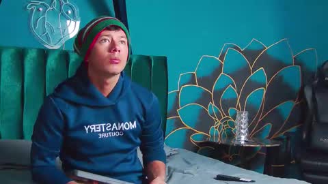 Snapshot of magnusknight_ chatting on 01-11-26, 03:39 Magnus online show from 01-11-26, 03:39