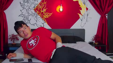 Snapshot of magnusknight_ chatting on 02-09-26, 01:48 Magnus online show from 02-09-26, 01:48