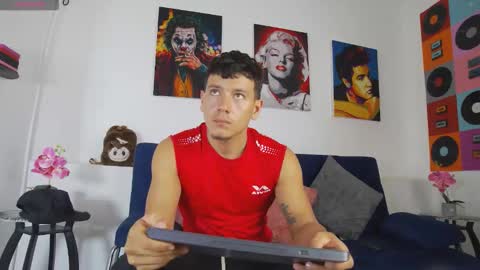 Snapshot of magnusknight_ chatting on 03-04-26, 08:37 Magnus online show from 03-04-26, 08:37