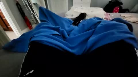 Diandlin online show from 02-24-26, 07:45