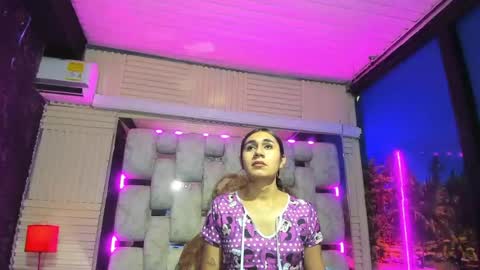 Snapshot of mahiara_hot chatting on 06-19-26, 02:43 mahiara hot online show from 06-19-26, 02:43