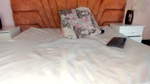 MAHIA online show from 01-28-25, 04:41