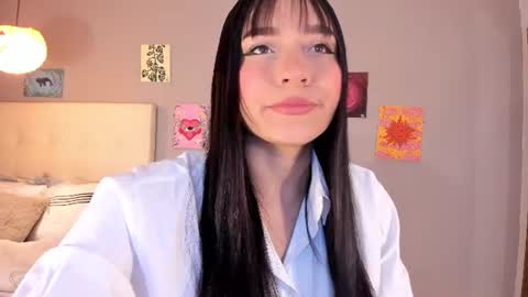 Maia online show from 06-19-26, 12:20