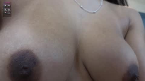 Snapshot of maiaa_ruiz chatting on 12-10-24, 01:33 Maiaa Ruiz online show from 12-10-24, 01:33