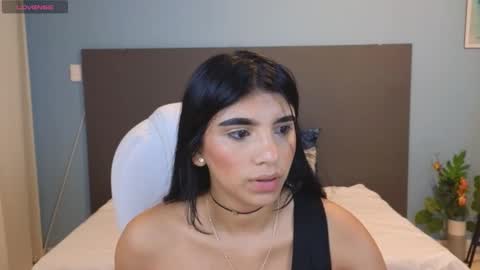 Snapshot of maiaa_ruiz chatting on 12-29-24, 01:17 Maiaa Ruiz online show from 12-29-24, 01:17