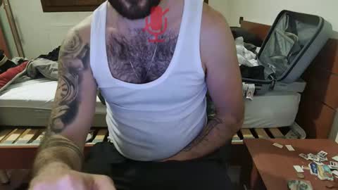 Snapshot of maialinofriuli chatting on 10-10-25, 02:21 maialinofriuli online show from 10-10-25, 02:21