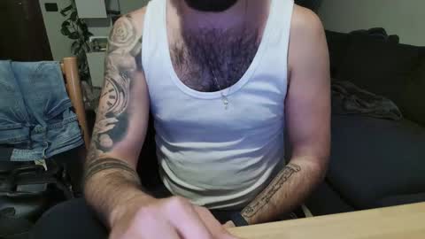 Snapshot of maialinofriuli chatting on 11-11-25, 01:49 maialinofriuli online show from 11-11-25, 01:49