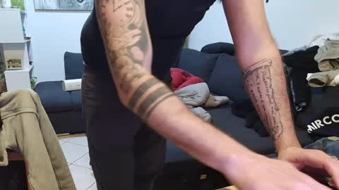 Snapshot of maialinofriuli chatting on 01-08-26, 01:30 maialinofriuli online show from 01-08-26, 01:30