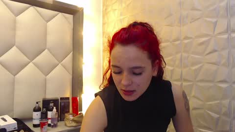 Maia  online show from 01-24-25, 10:08