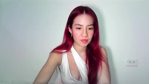 Snapshot of maiarosse_ chatting on 02-10-25, 04:41 MaiaRosse  online show from 02-10-25, 04:41