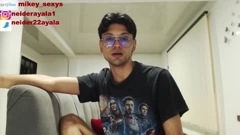 Snapshot of maick_sexy chatting on 04-08-26, 04:45 Maick online show from 04-08-26, 04:45