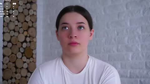 Snapshot of maidabuoy chatting on 06-13-26, 02:31 Lucy online show from 06-13-26, 02:31