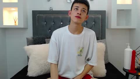 Maik Carver online show from 01-16-25, 04:07