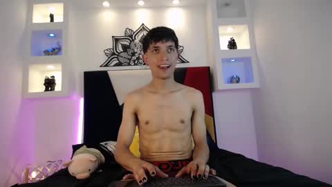 Snapshot of maiky_cooper chatting on 03-01-25, 10:24 Maiky Cooper online show from 03-01-25, 10:24