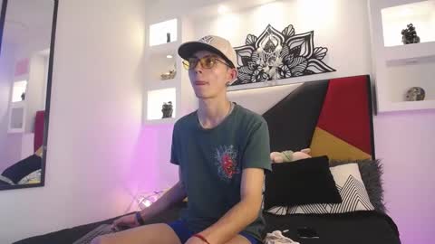 Snapshot of maiky_cooper chatting on 03-02-25, 07:10 Maiky Cooper online show from 03-02-25, 07:10