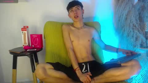 Snapshot of maiky_cooper chatting on 09-09-25, 07:46 Maiky Cooper online show from 09-09-25, 07:46