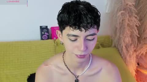 Snapshot of maiky_cooper chatting on 10-02-25, 08:49 Maiky Cooper online show from 10-02-25, 08:49