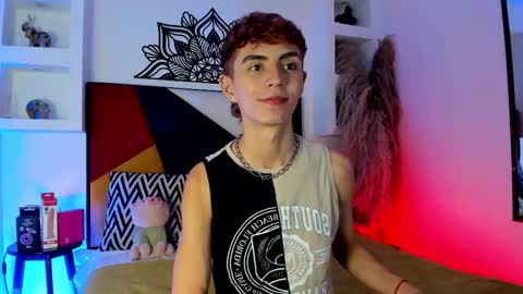 Snapshot of maiky_cooper chatting on 11-15-25, 08:38 Maiky Cooper online show from 11-15-25, 08:38