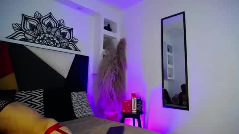 Snapshot of maiky_cooper chatting on 11-30-25, 03:54 Maiky Cooper online show from 11-30-25, 03:54