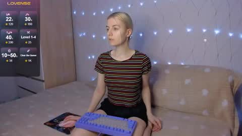 Your kitty online show from 05-10-26, 04:01