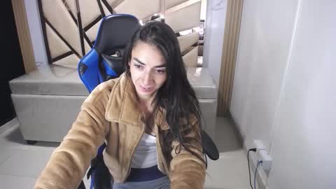 Maily online show from 11-27-25, 02:46