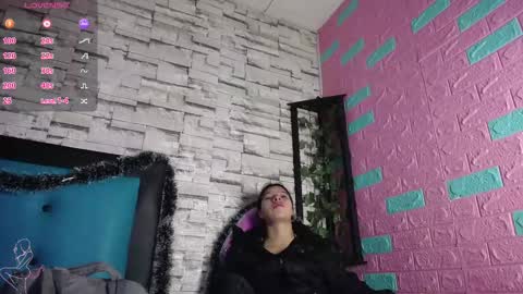  MAILY CAN  online show from 12-16-25, 12:43