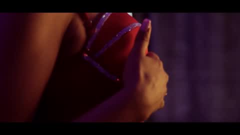 Carolina Barrantes Munera online show from 03-11-25, 05:57