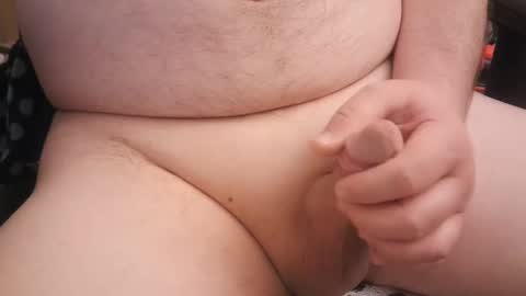 Snapshot of mainttech chatting on 01-21-25, 03:21 Gilly online show from 01-21-25, 03:21