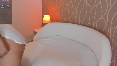 Maria  conexion 1030 pm to 5 am colombia online show from 05-15-26, 03:35