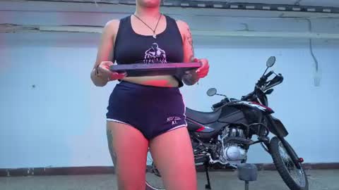 MAISE online show from 07-17-26, 02:13