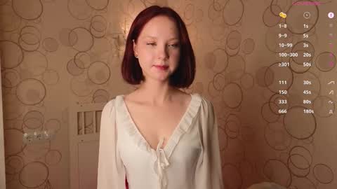 Snapshot of maisiemiller chatting on 10-24-25, 06:26 Maisie online show from 10-24-25, 06:26