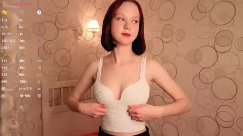 Snapshot of maisiemiller chatting on 11-12-25, 12:16 Maisie online show from 11-12-25, 12:16