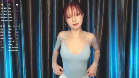 Snapshot of maisiemiller chatting on 01-07-26, 05:04 Maisie online show from 01-07-26, 05:04