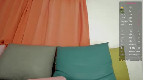 Snapshot of maison_sofiaa chatting on 01-31-25, 06:46 online show from 01-31-25, 06:46