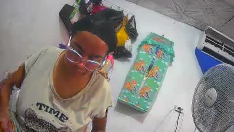 maite2020 online show from 12-25-24, 05:47