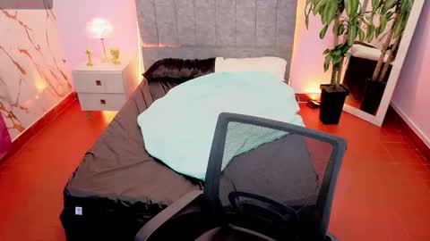 MAITE STONE1 online show from 03-17-26, 03:22