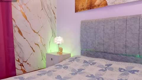 MAITE STONE1 online show from 04-18-26, 04:05