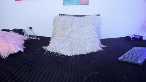 Snapshot of maithe_022 chatting on 10-17-25, 07:16 mai online show from 10-17-25, 07:16