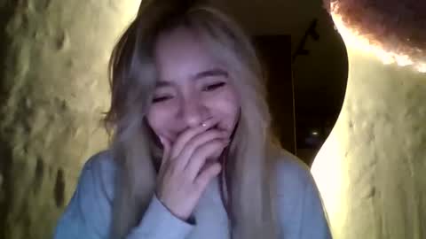 Snapshot of majo_gomezz chatting on 12-03-25, 04:53 majo_gomezz online show from 12-03-25, 04:53