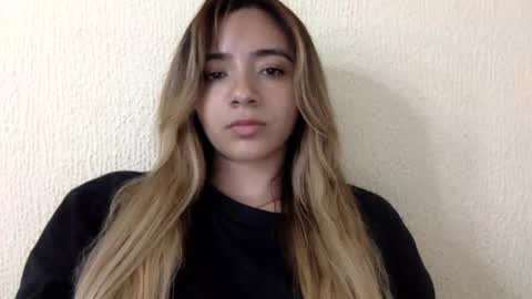 majo_gomezz online show from 06-26-26, 04:50